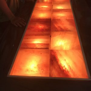 Thi Công Giường Đá Muối - 12 viên - Phùng Khôi