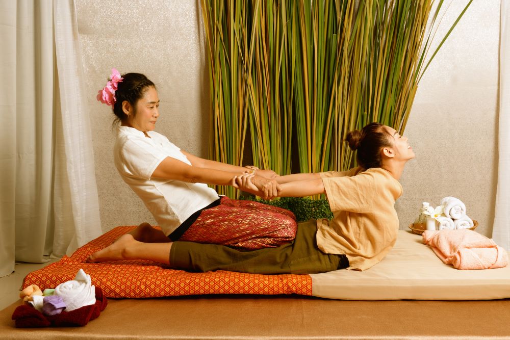 Thái spa tập trung vào kỹ thuật massage thư giãn, giảm đau nhức cơ bắp